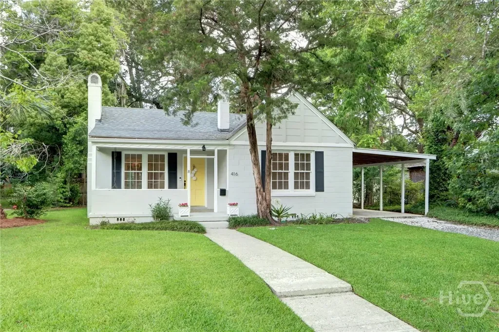 416 E 61st Street Savannah GA 31405