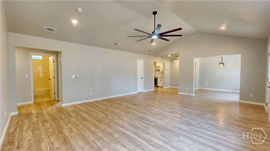 3416 Eldora Road Ellabell GA 31308