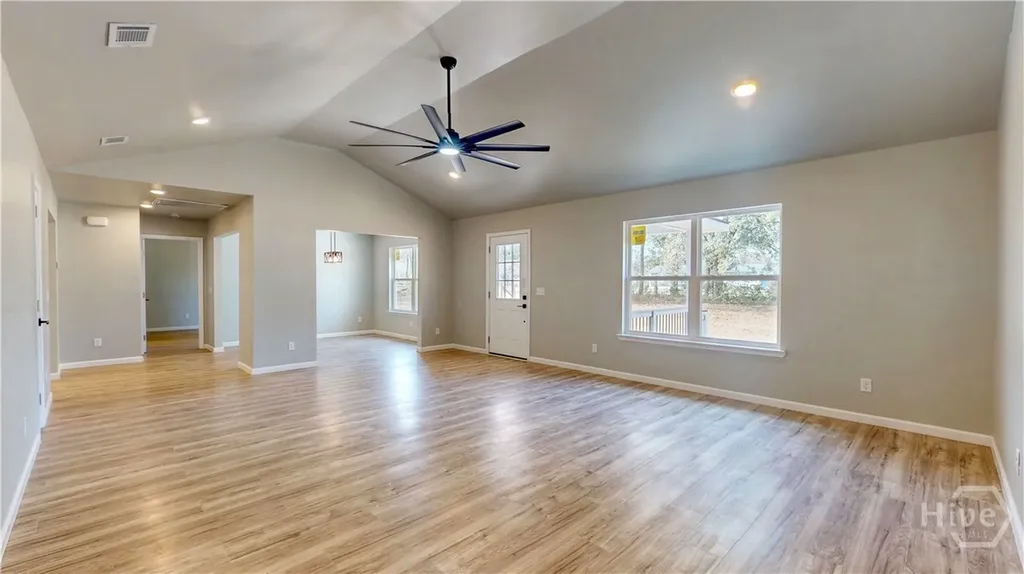 3416 Eldora Road Ellabell GA 31308
