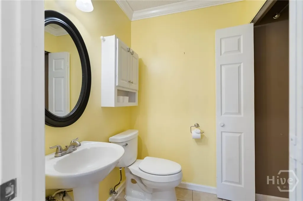 24 Saint Ives Drive Savannah GA 31419