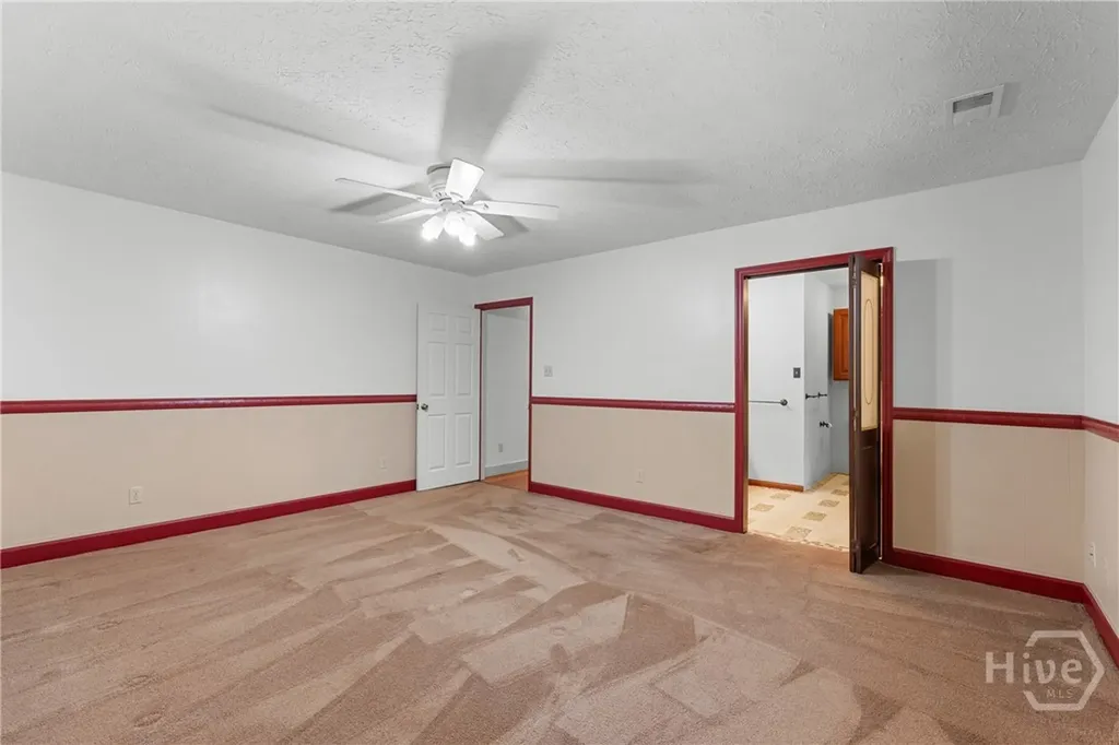 9 W Coquena Circle Savannah GA 31410