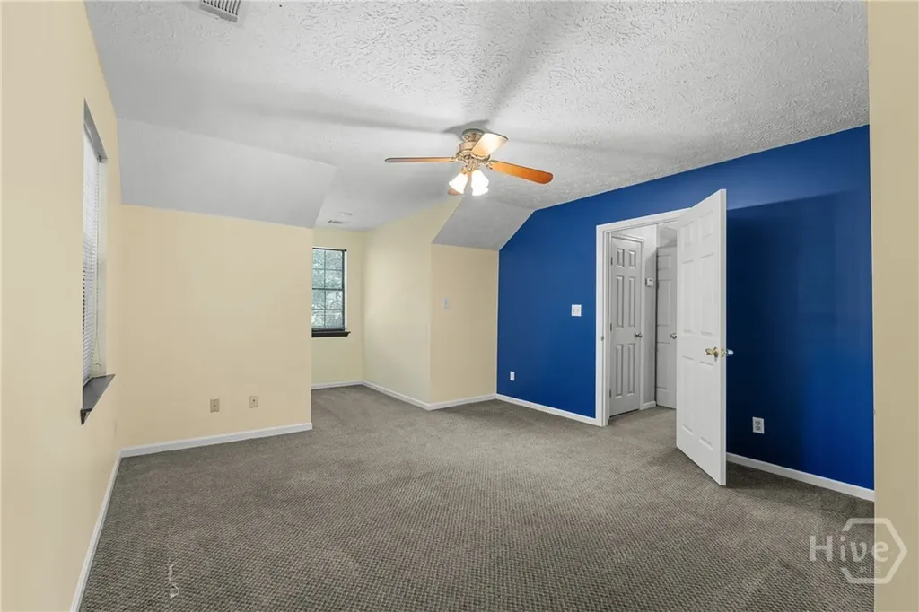 9 W Coquena Circle Savannah GA 31410