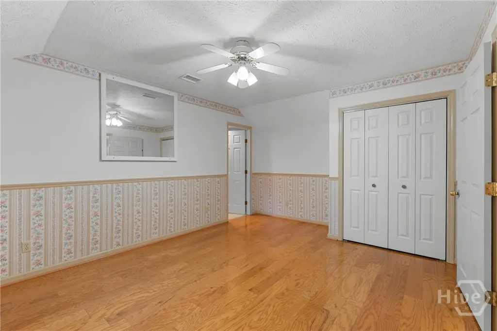 9 W Coquena Circle Savannah GA 31410