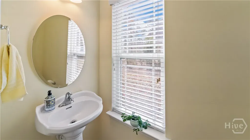 30 Osgood Lane Richmond Hill GA 31324