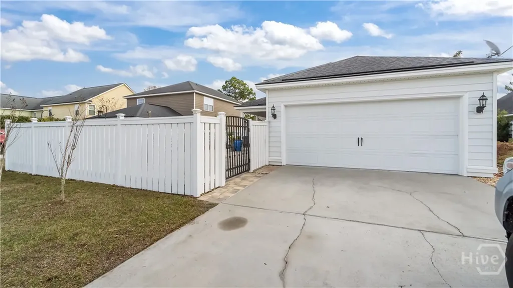 30 Osgood Lane Richmond Hill GA 31324