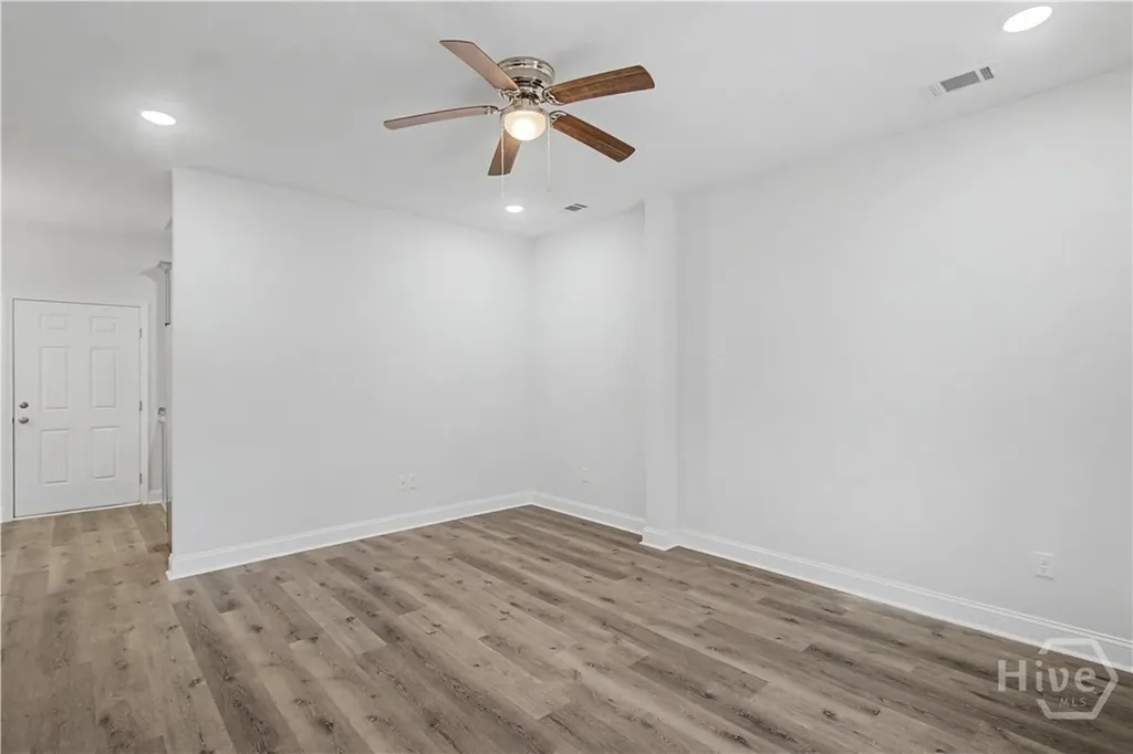 205 Bagley Avenue Hinesville GA 31313
