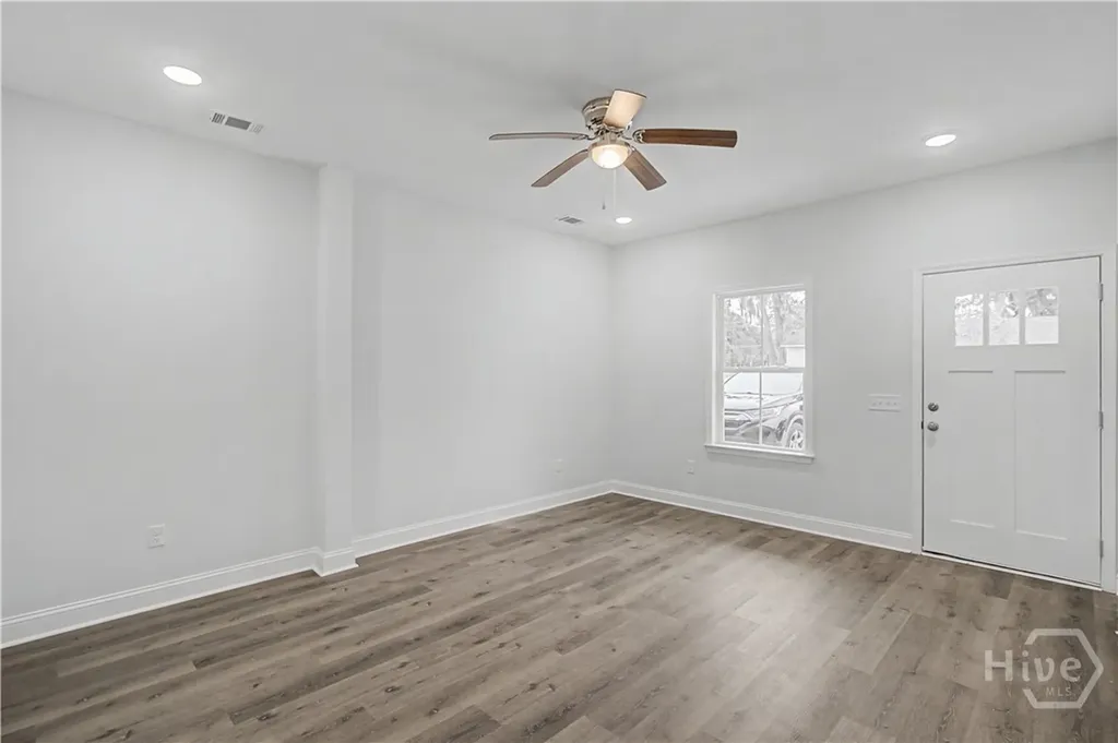 205 Bagley Avenue Hinesville GA 31313