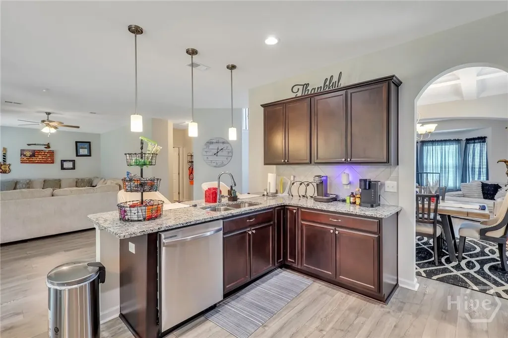 235 Sapwood Way Hinesville GA 31313