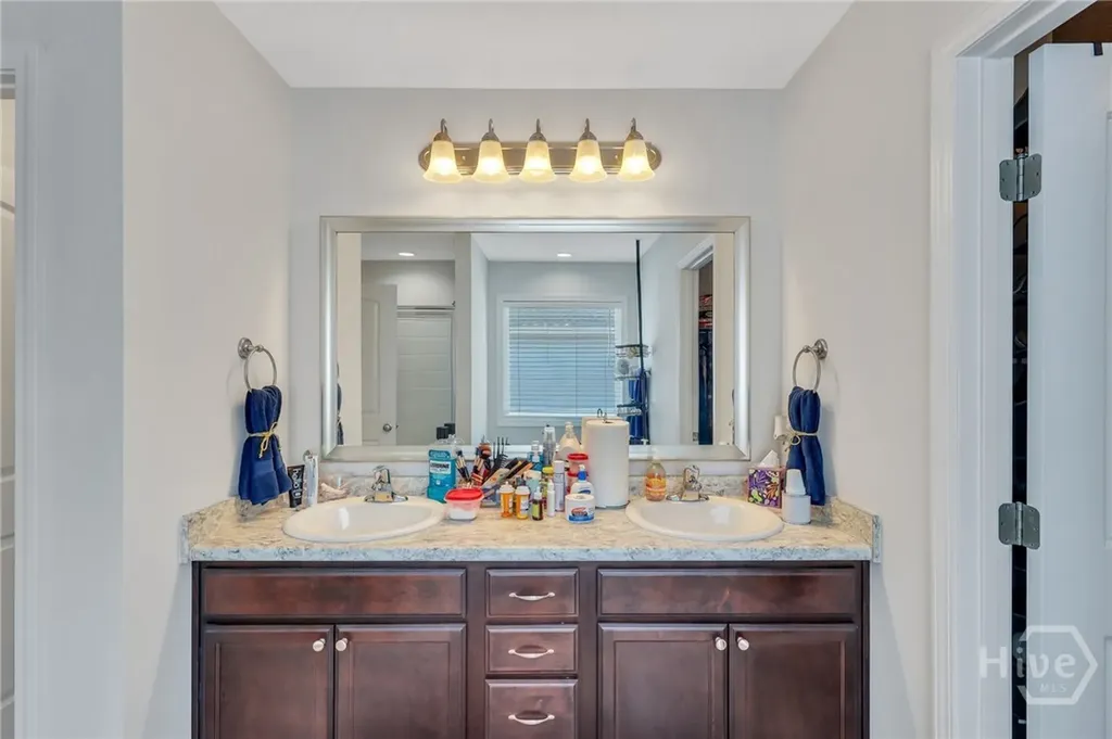 235 Sapwood Way Hinesville GA 31313