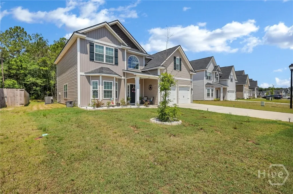 235 Sapwood Way Hinesville GA 31313
