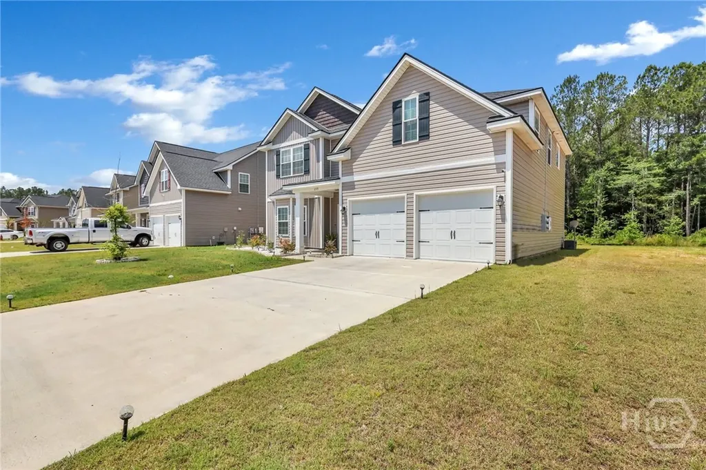 235 Sapwood Way Hinesville GA 31313