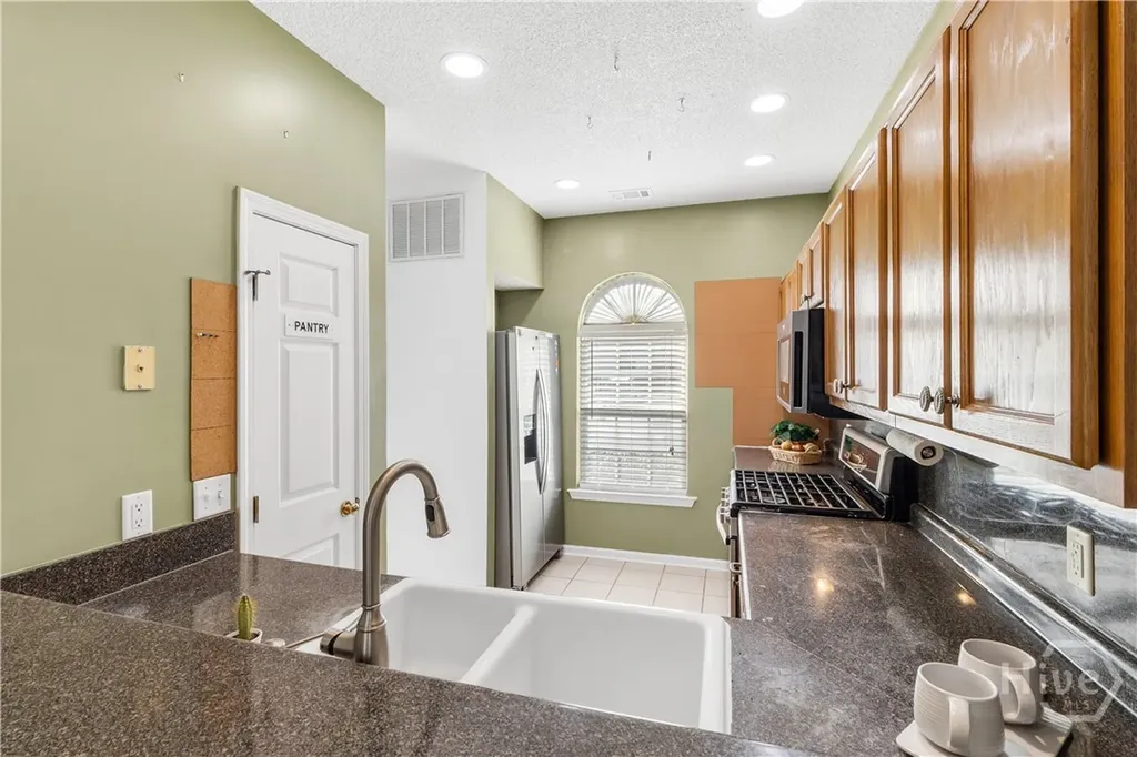 57 Putters Place Savannah GA 31419