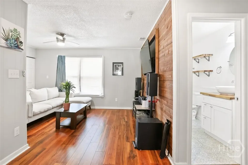 1510 Heron Street Savannah GA 31415