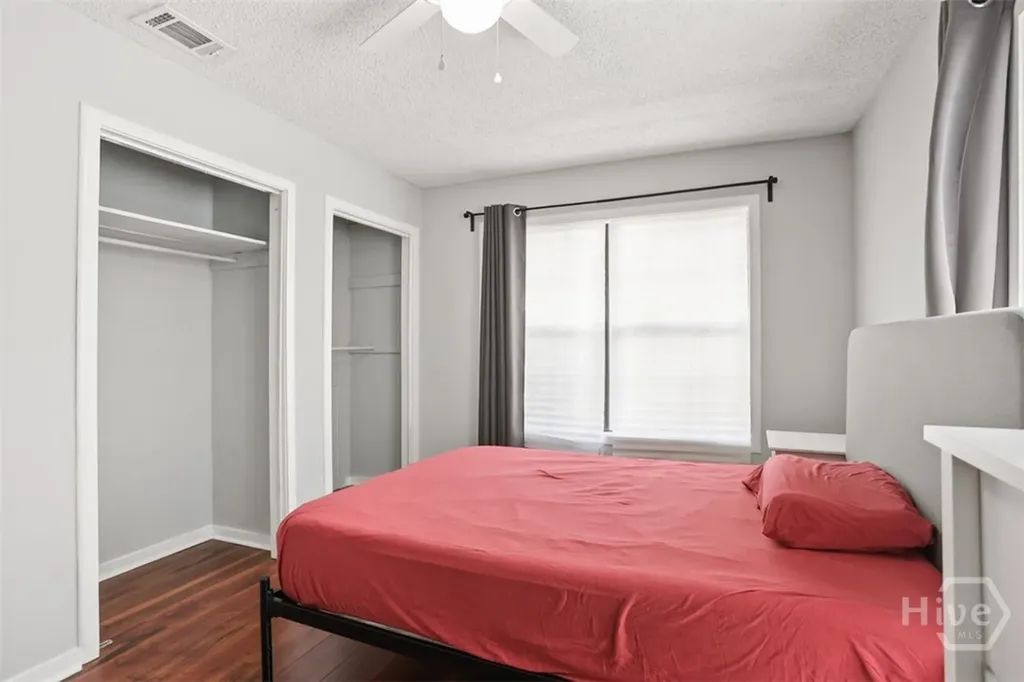 1510 Heron Street Savannah GA 31415