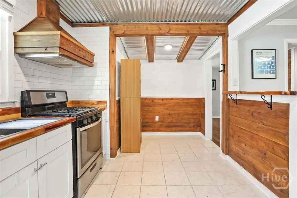 1510 Heron Street Savannah GA 31415