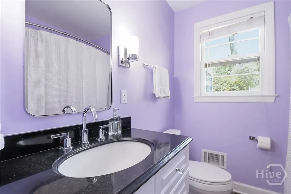 2232 Daffin Drive Savannah GA 31404