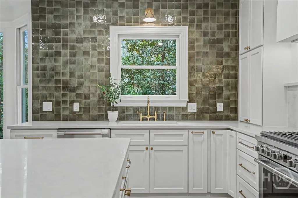 4 Planters Lane Savannah GA 31411