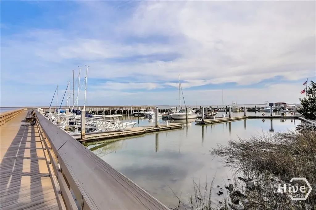 4 Planters Lane Savannah GA 31411