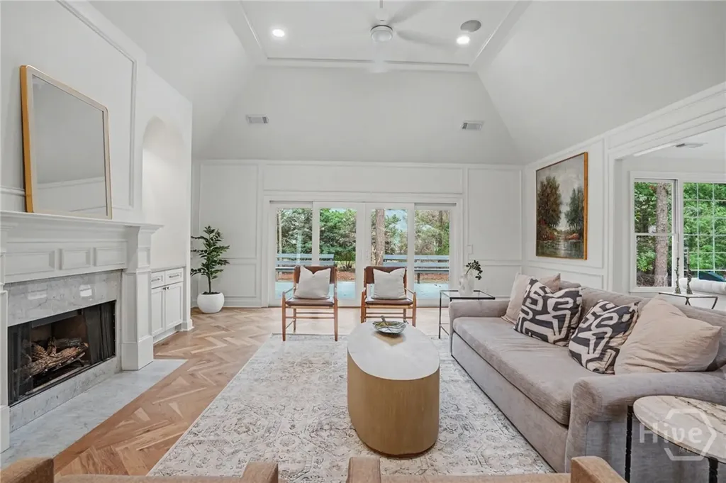 4 Planters Lane Savannah GA 31411