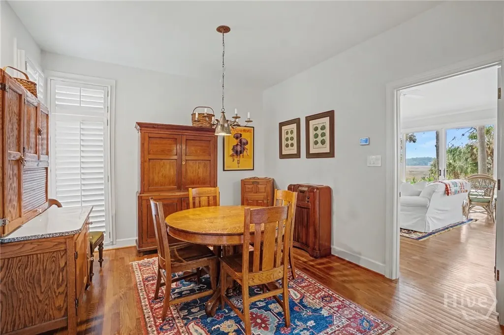 5 Bishopwood Court Savannah GA 31411