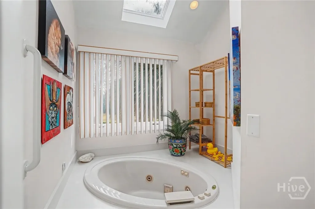 5 Bishopwood Court Savannah GA 31411