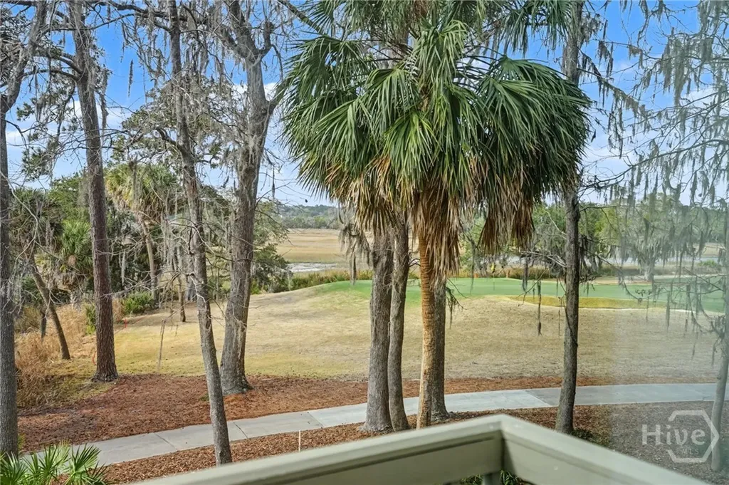 5 Bishopwood Court Savannah GA 31411