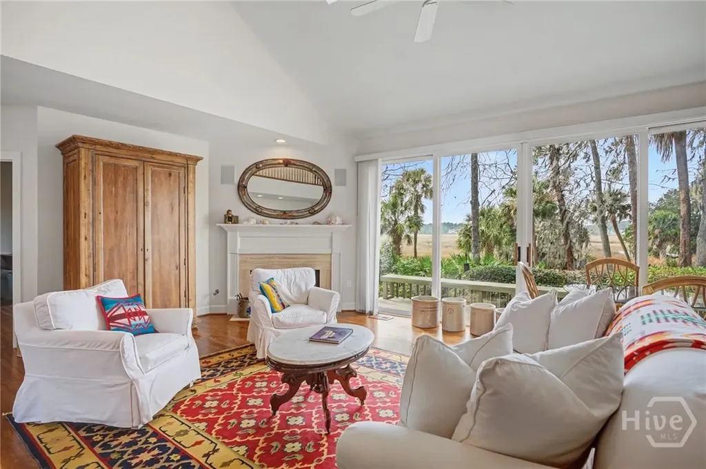 5 Bishopwood Court Savannah GA 31411