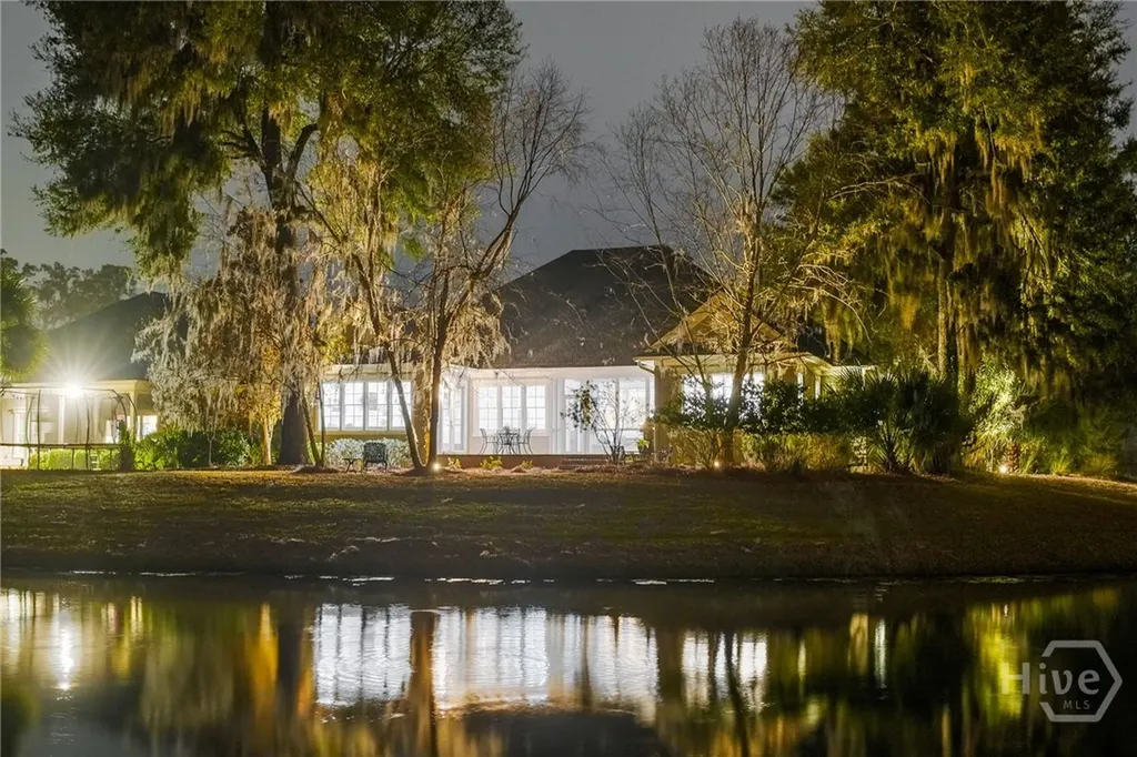 1 Riverwatch Lane Savannah GA 31411