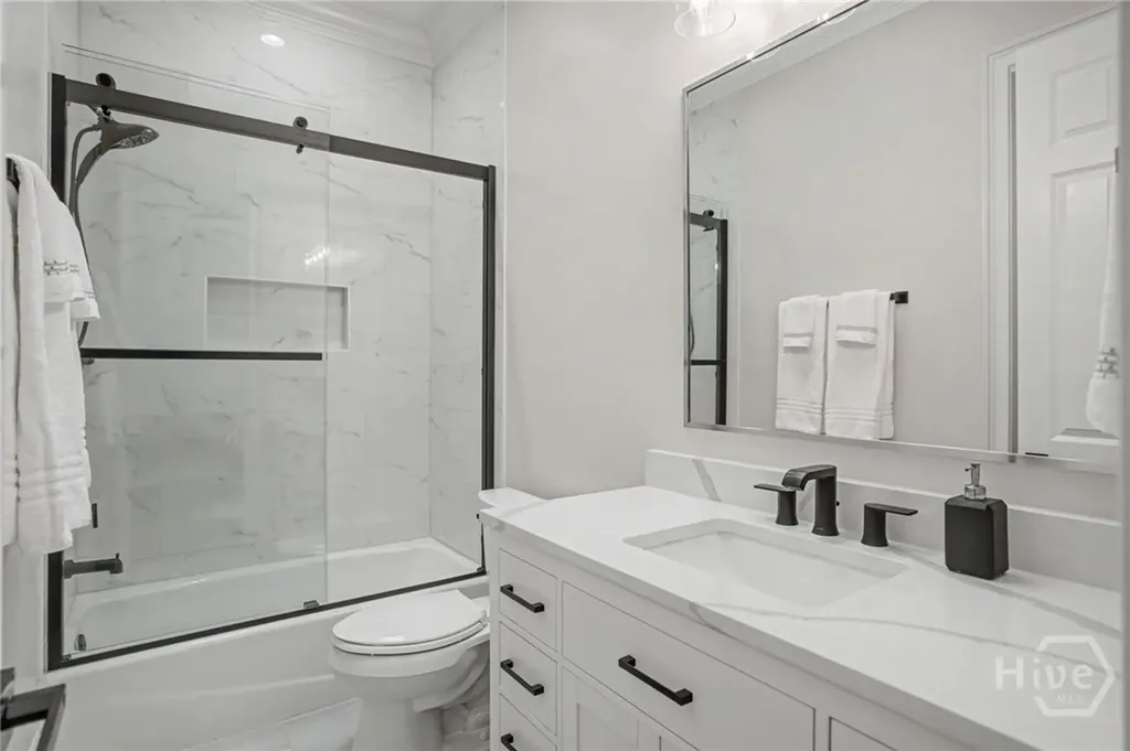1 Riverwatch Lane Savannah GA 31411