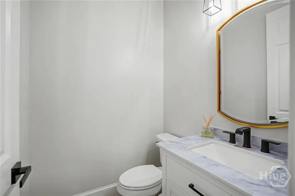 1 Riverwatch Lane Savannah GA 31411