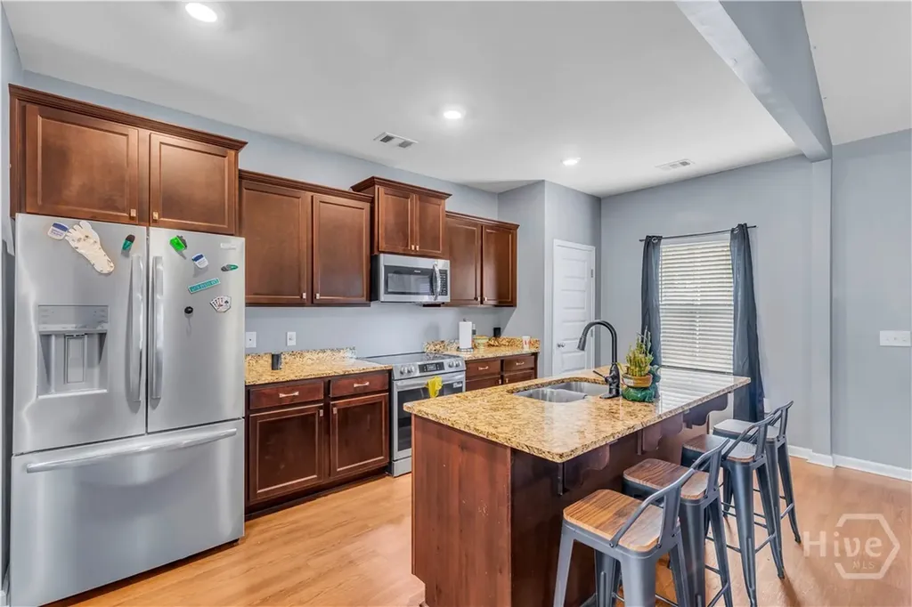 128 Vale Loop Savannah GA 31405