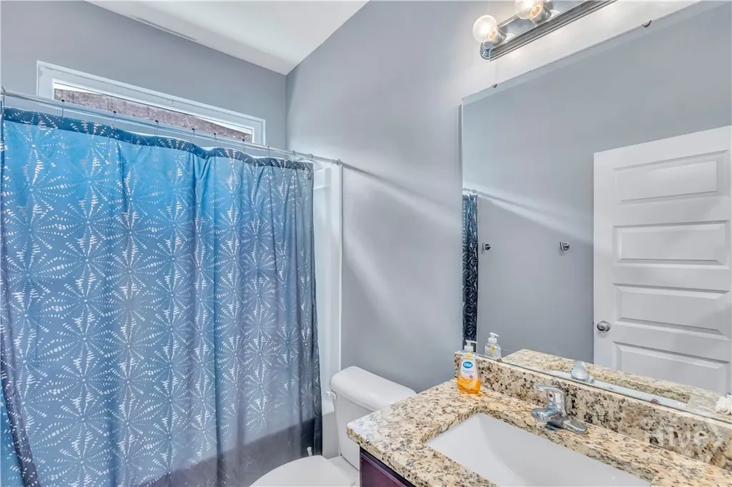 128 Vale Loop Savannah GA 31405