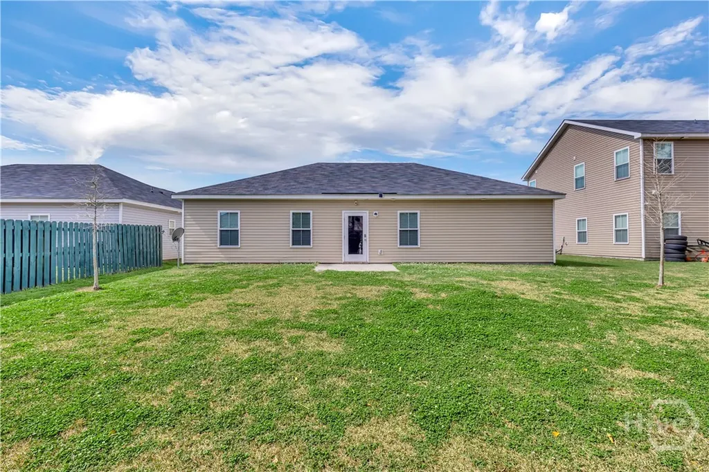 128 Vale Loop Savannah GA 31405
