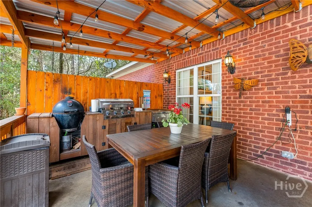 300 Kieffer Hill Road Springfield GA 31329