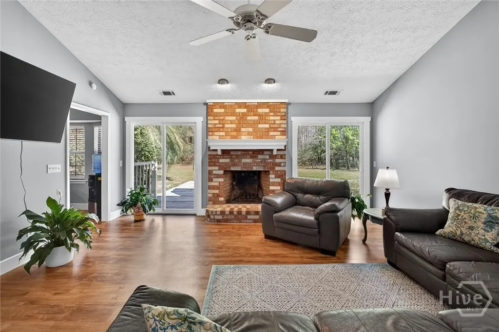 560 Log Landing Road Springfield GA 31329