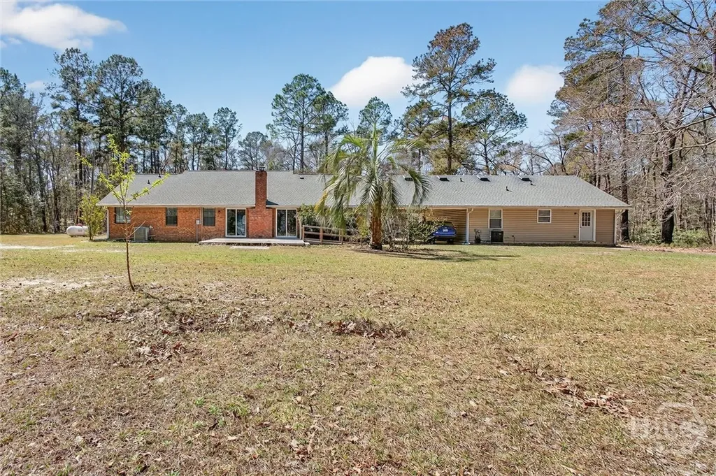 560 Log Landing Road Springfield GA 31329