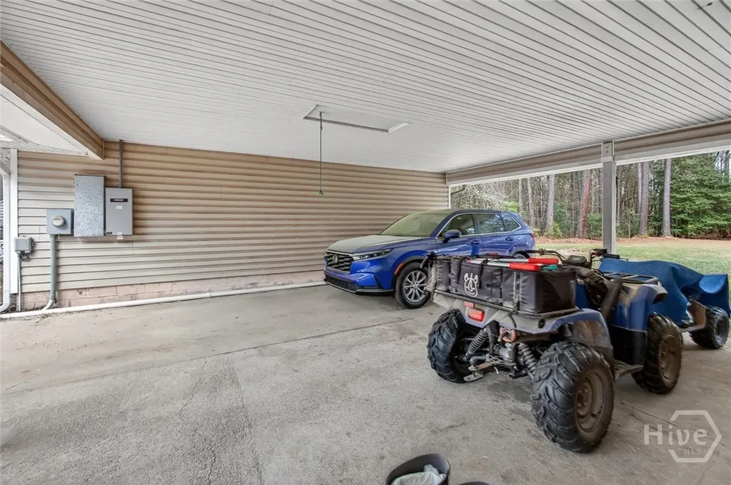 560 Log Landing Road Springfield GA 31329