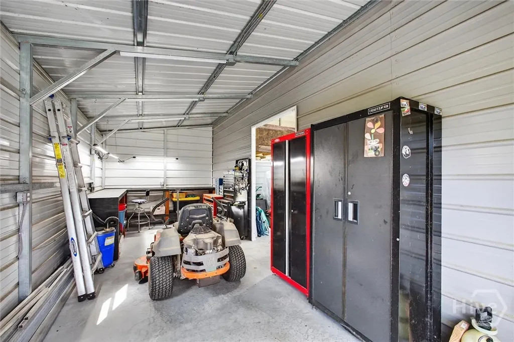 560 Log Landing Road Springfield GA 31329