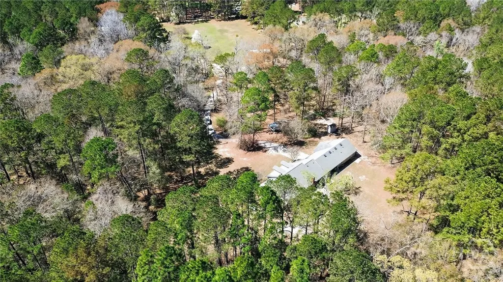 560 Log Landing Road Springfield GA 31329