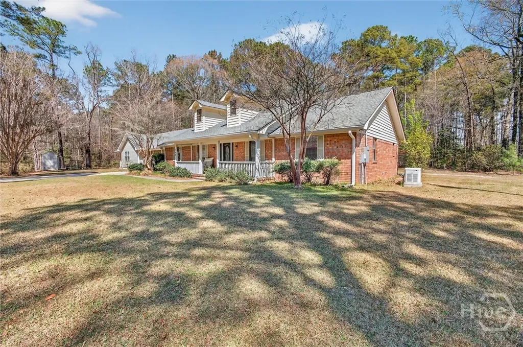 560 Log Landing Road Springfield GA 31329