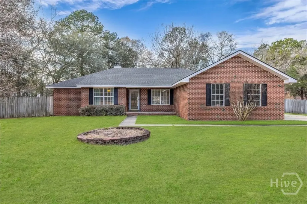 153 Hughes Drive Midway GA 31320