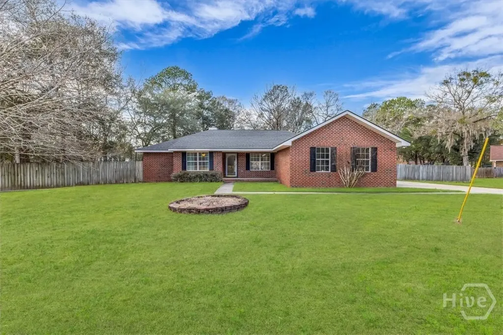 153 Hughes Drive Midway GA 31320
