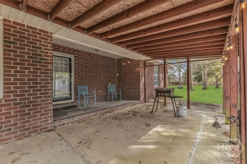 153 Hughes Drive Midway GA 31320