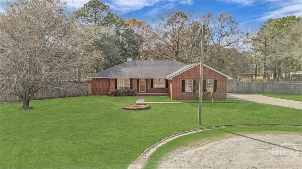 153 Hughes Drive Midway GA 31320
