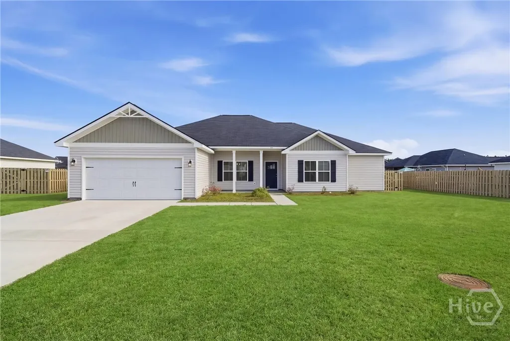 46 Mcclelland Loop NE Ludowici GA 31316
