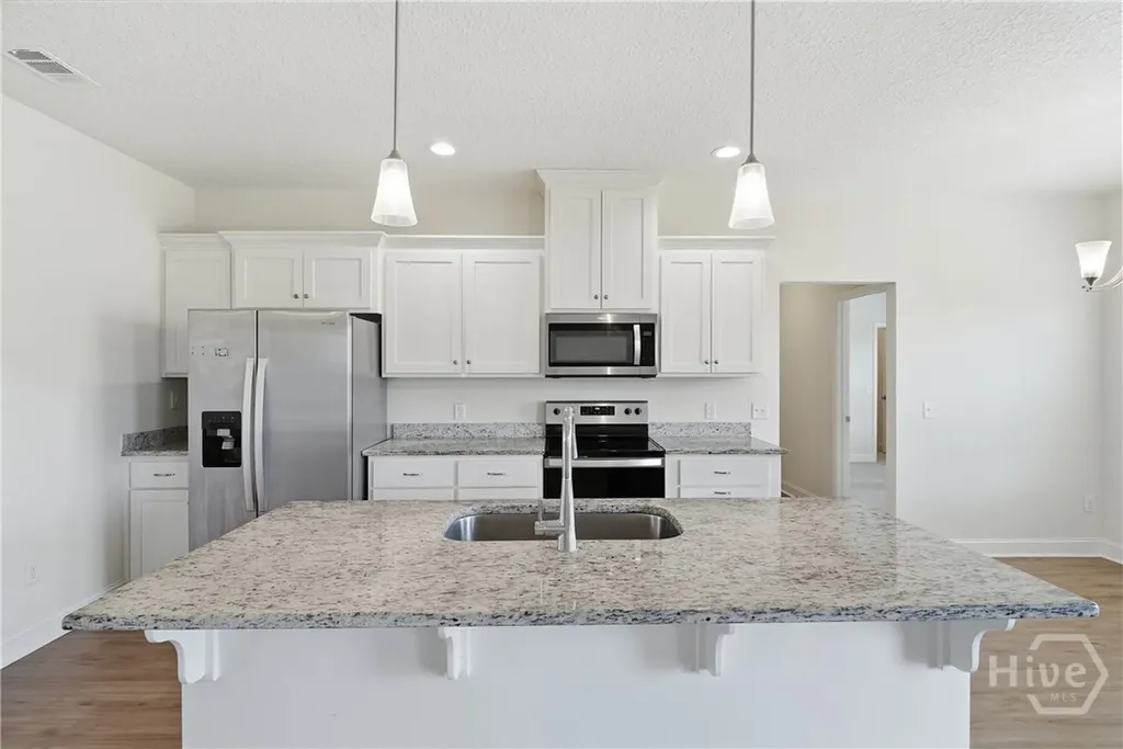 46 Mcclelland Loop NE Ludowici GA 31316