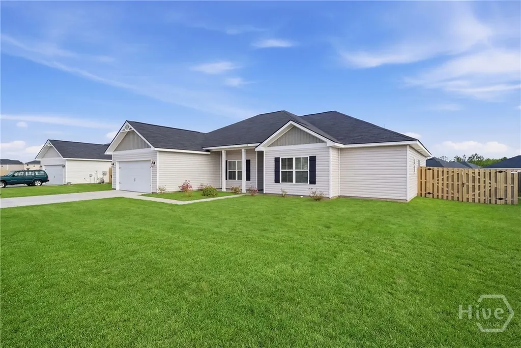 46 Mcclelland Loop NE Ludowici GA 31316