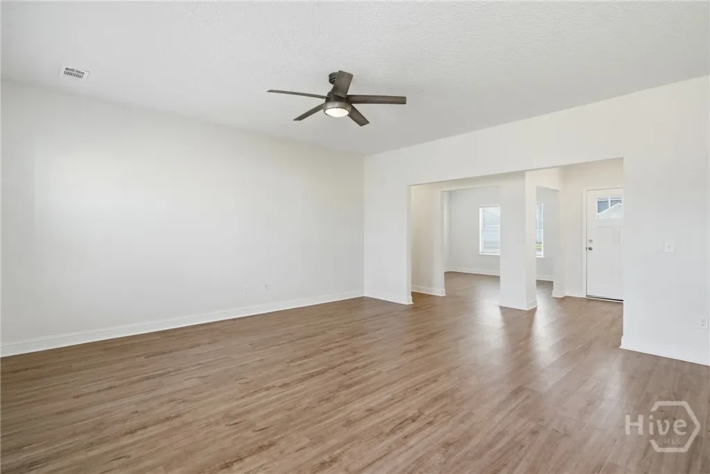 46 Mcclelland Loop NE Ludowici GA 31316