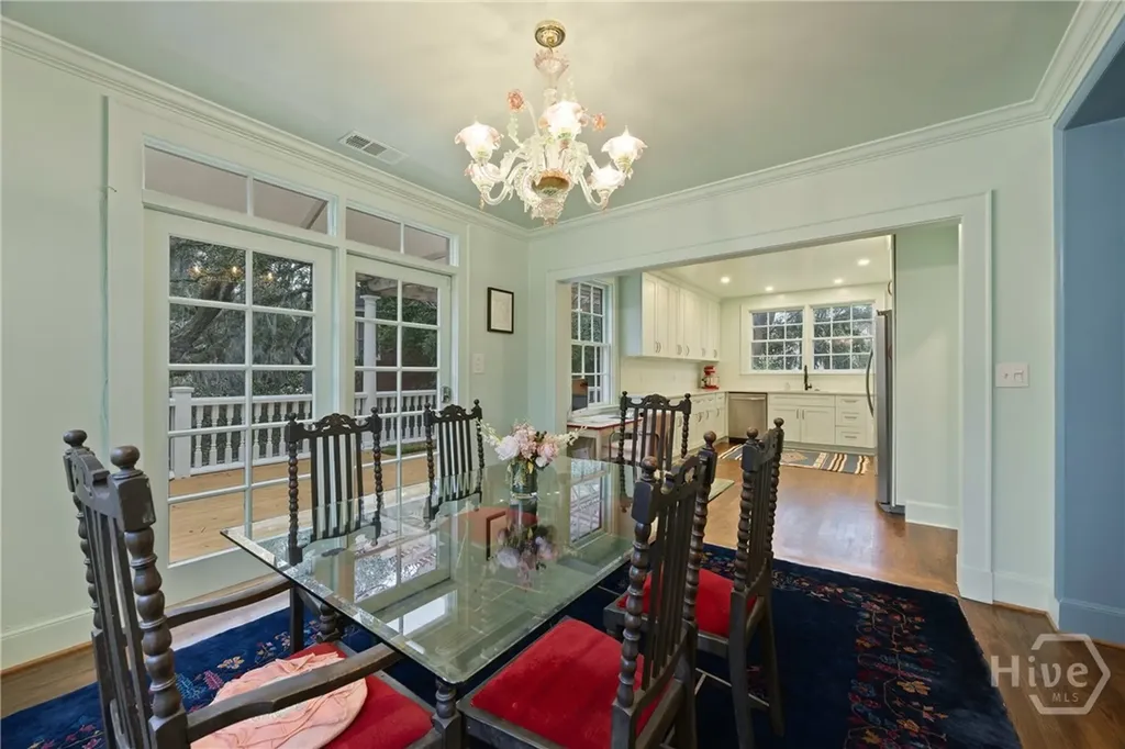 625 E 46th Street Savannah GA 31405