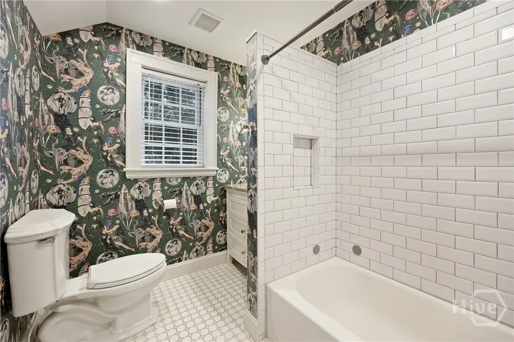 625 E 46th Street Savannah GA 31405